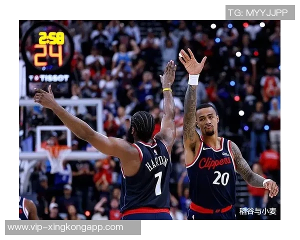 美记盛赞科林斯为最佳第六人快船战术因他更加多变灵活